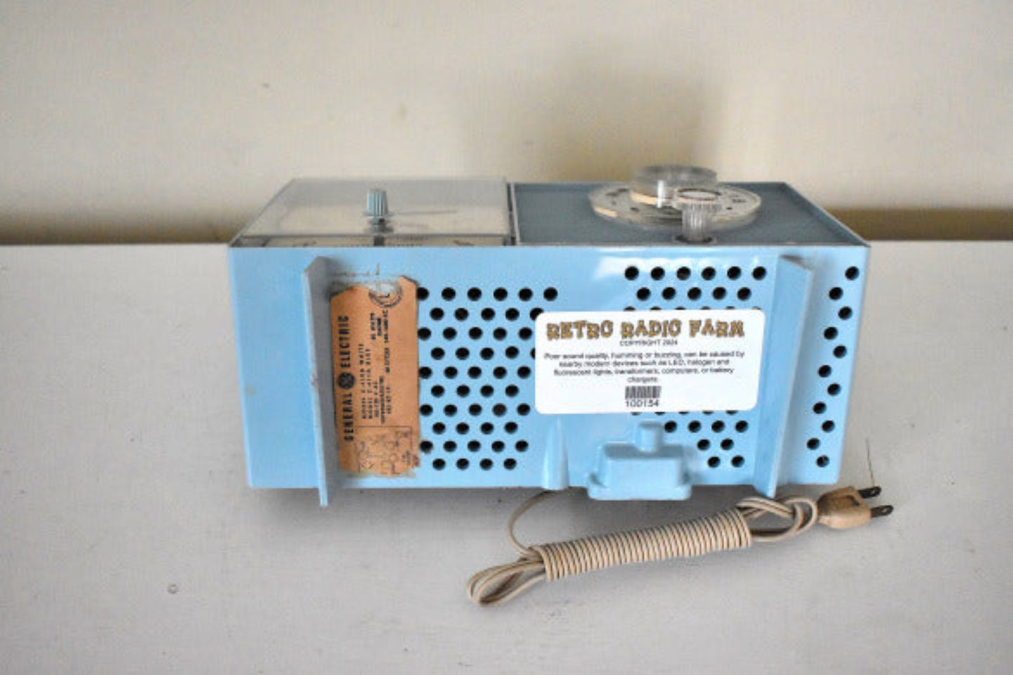 Bluetooth Ready To Go - Cornflower Blue 1966 General Electric Model C-411A AM Vacuum Tube Radio Sounds Great! Excellent Condition!